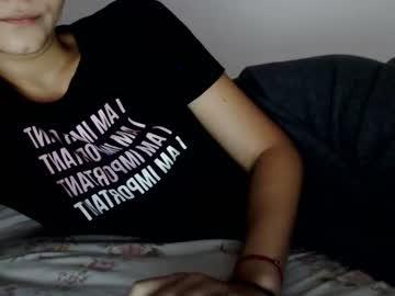 arya08 chaturbate