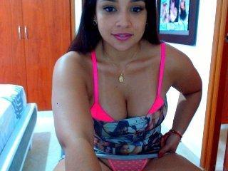 candiliciousx bongacams