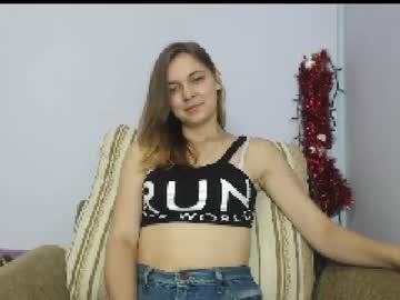 divine_liyaa chaturbate