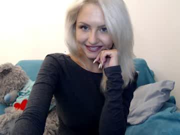 little_sophia_18 chaturbate