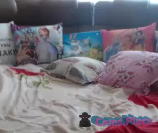 love_me_romantic chaturbate